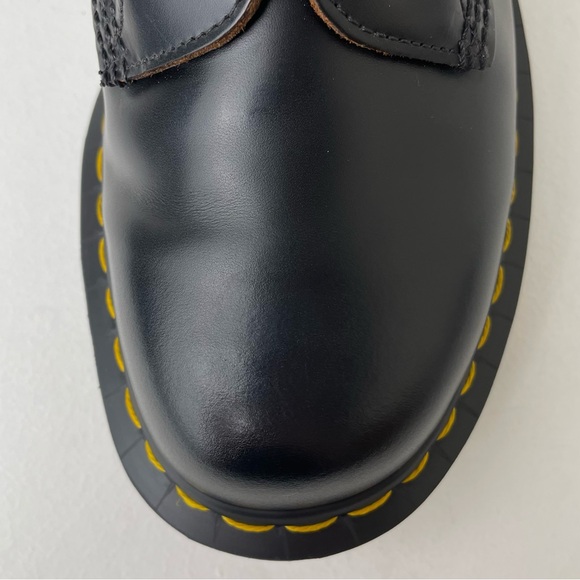 Dr. Martens MIE Black Quilon Leather 1460 England Boots UK 8 - Picture 8 of 16